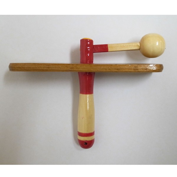 Колотушка 4. Колотушка музыкальный инструмент. Стучалка для детей с молотком. Колотушка шумовой инструмент. Деревянная колотушка.